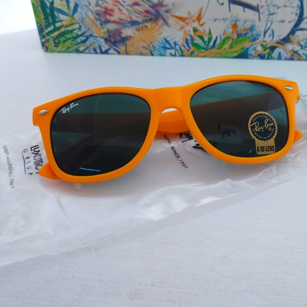 Ray-Bans glasses